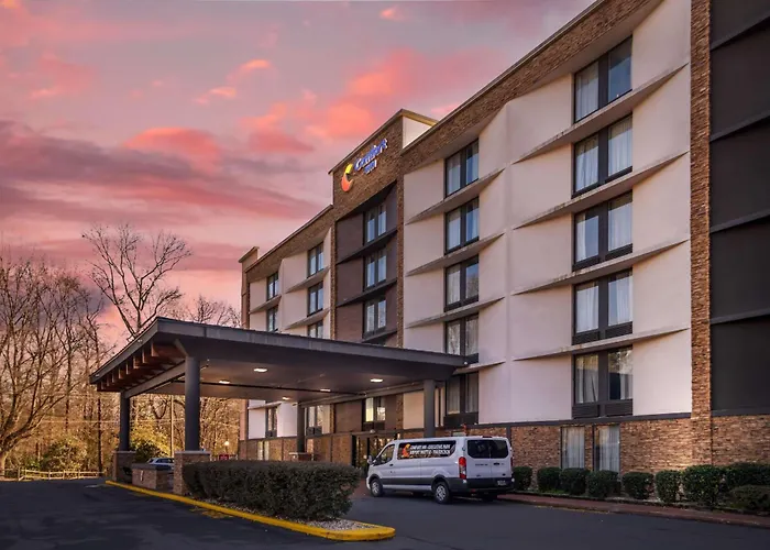 Comfort Charlotte Airport Uptown