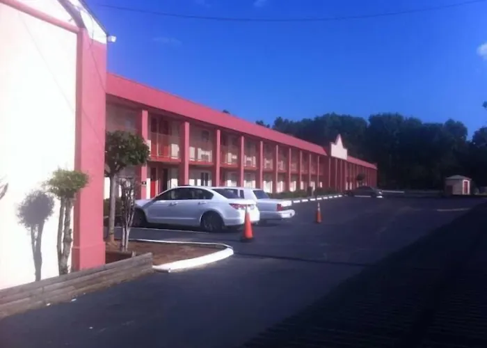 All Motels Budget Inn - Charlotte